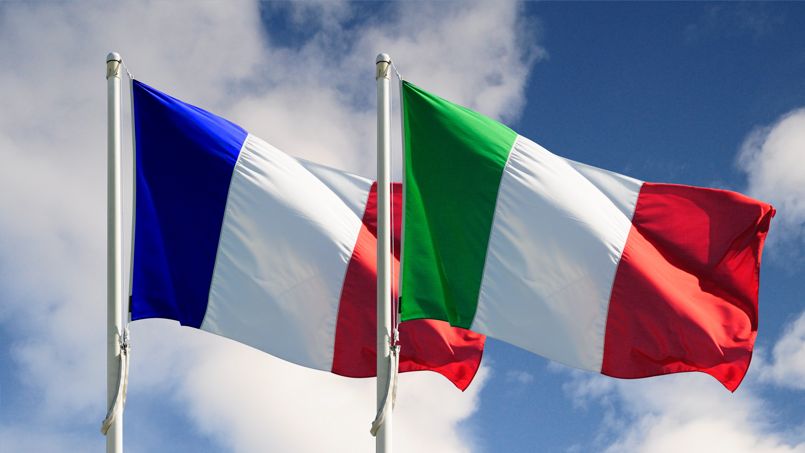 Bandiera italiana e francese