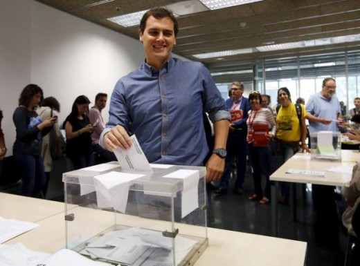 ÉLECTIONS RÉGIONALES ET MUNICIPALES EN ESPAGNE