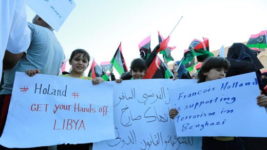 libyen-manif-contre-presence-francais