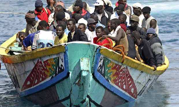 Libye : 104 migrants dans une embarcation en détresse secourus au large de Tripoli