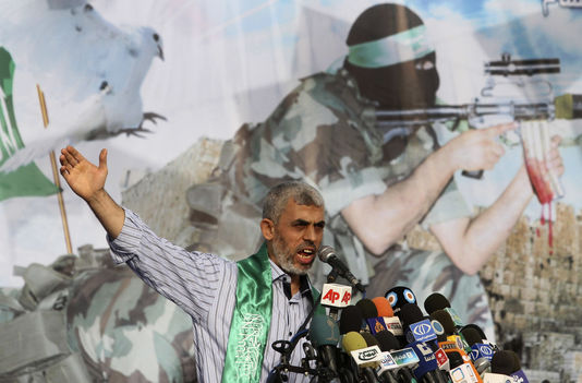 Bande de Gaza : la direction du Hamas se militarise