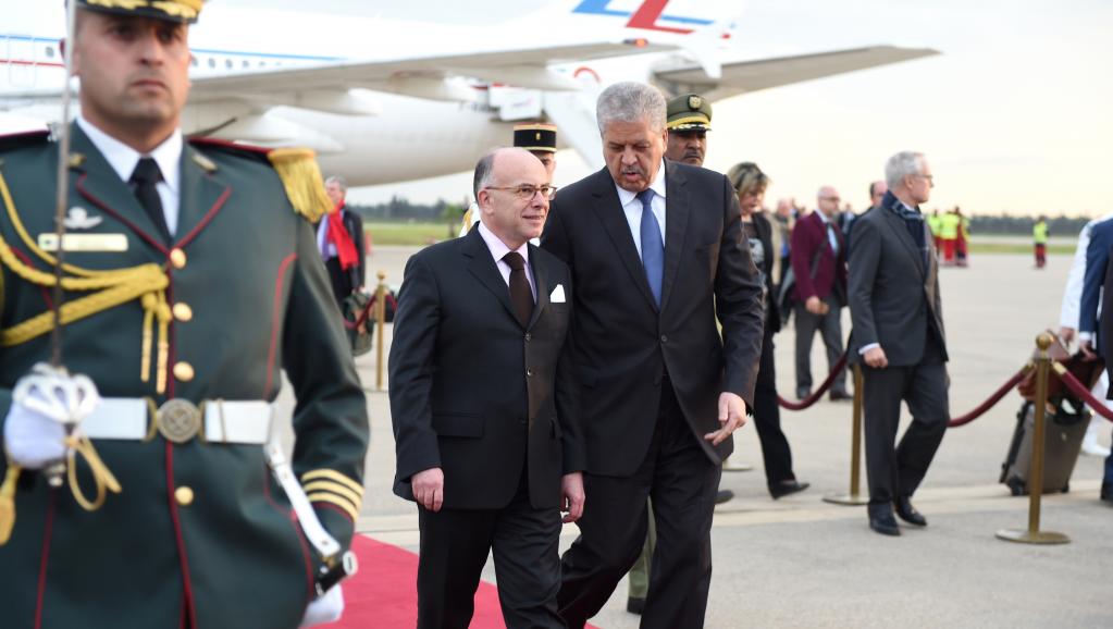 Le Premier ministre français Bernard Cazeneuve en visite officielle en Algérie