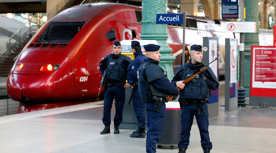 France : opération policière à la gare du Nord à Paris
