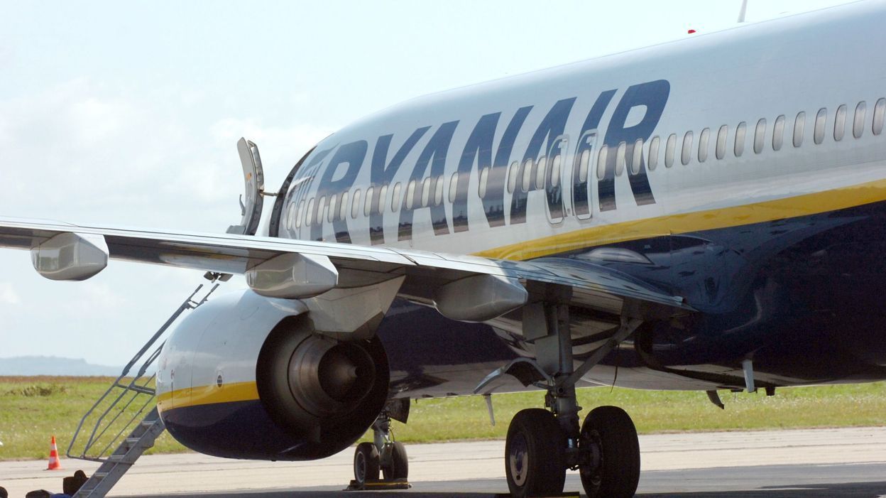 Pays-Bas : Ryanair sommé de respecter le droit néerlandais suite au licenciement d’une employée