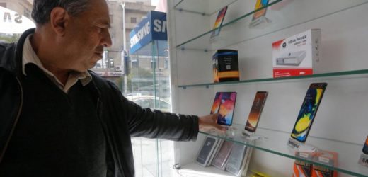 La Syrie suspend les importations des téléphones portables donnant la priorité aux produits de base