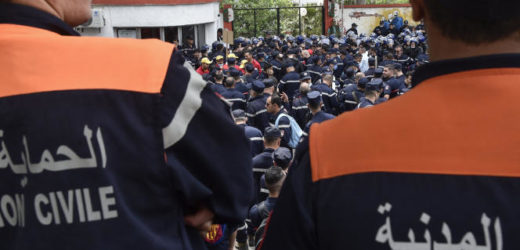 Algérie : 230 pompiers sévèrement punis pour leurs revendications salariales