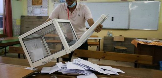 Algérie : Le parti au pouvoir remporte les législatives malgré un très faible taux de participation