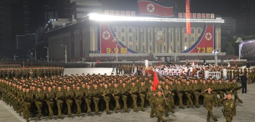 Une parade militaire pour célébrer le 73ème anniversaire de la fondation de la Corée du Nord