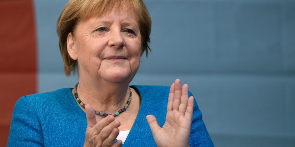 Allemagne : Merkel félicite Scholz pour sa victoire lors des élections législatives