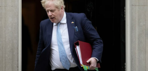 Royaume-Uni : Boris Johnson présente ses excuses pour avoir violé les règles sanitaires liées à la Covid-19