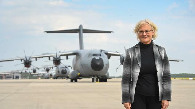 La ministre allemande de la Défense critiquée pour le déplacement de son fils dans un hélicoptère militaire