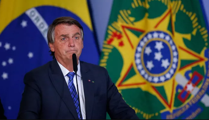 Le président brésilien se félicite d’une opération policière sanglante dans une favela de Rio de Janeiro