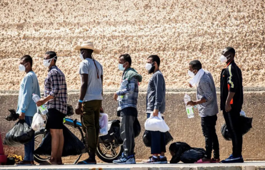 Un millier de clandestins débarquent en quelques heures en Italie
