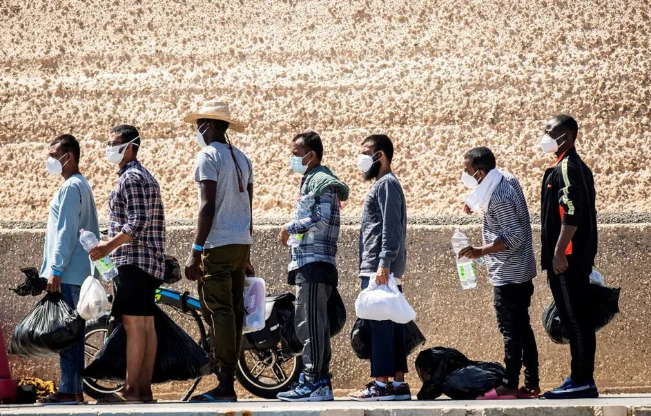 Un millier de clandestins débarquent en quelques heures en Italie