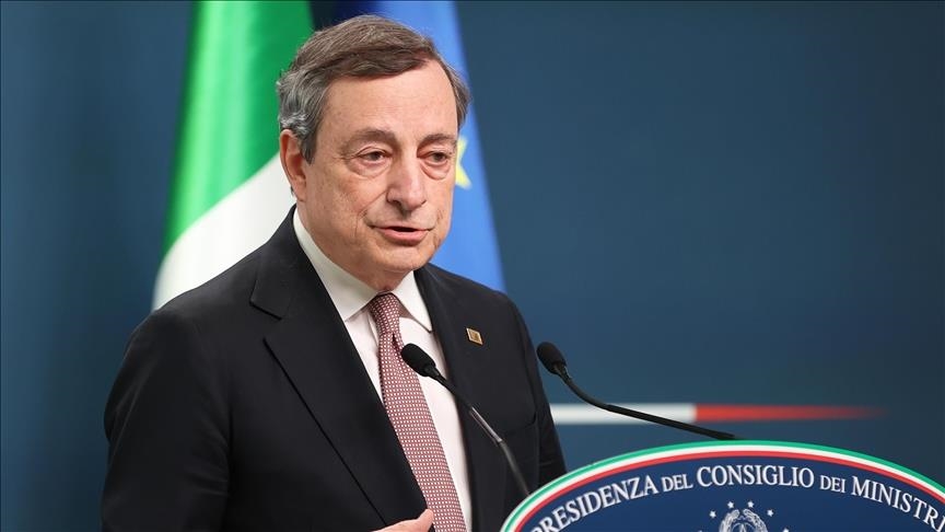 Le président italien Mattarella refuse la démission du Premier ministre Draghi