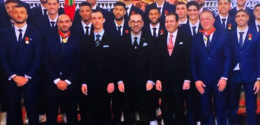 Les Lions de l’Atlas triomphalement accueillis à Rabat et décorés par le Roi Mohammed VI