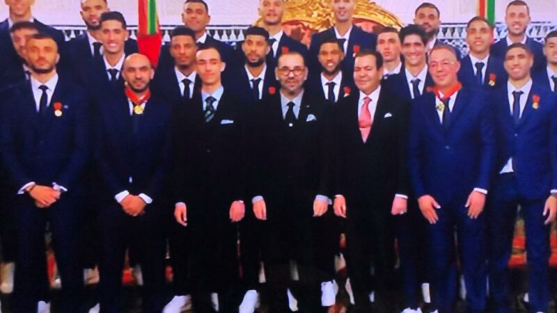 Les Lions de l’Atlas triomphalement accueillis à Rabat et décorés par le Roi Mohammed VI